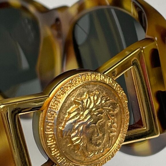 GIANNI VERSACE Vintage 1996 Light Brown Tortoise Frame Sunglasses Gold Medusa MO main image 12